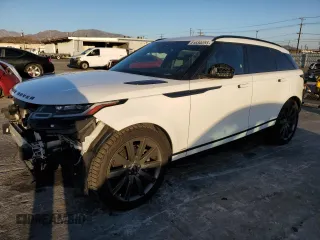 2018 Land Rover Range Rover Velar R-Dynamic HSE with VIN SALYM2RV7JA753014, listed as a Copart auction lot 41830255 with 33,339 mi miles and Salvage Title. Bid and sale history available at carsss.com. Image 1.