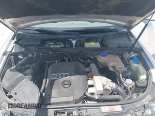 2005 Audi A4 1.8T z VIN WAUAC48H05K003373, wystawiony jako IAAI lot #42459550 z przebiegiem 159 730 mil mil oraz . Historia ofert i sprzedaży dostępna na DreamBid. Obrazek 10.