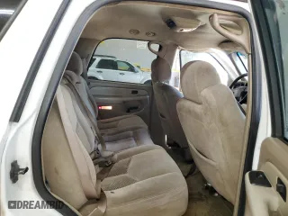 2003 Chevrolet Tahoe LS with VIN 1GNEC13V33R281647, listed as a Copart auction lot 44338795 with 345,627 mi miles and Salvage Title. Bid and sale history available at carsss.com. Image 11.