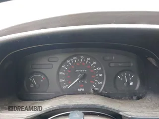 2000 Ford Contour SE Fleet с VIN 1FAFP6630YK140498, выставлен на аукционе IAAI как лот 42201222 с пробегом 264 655 миль миль и . История ставок и продаж доступна на DreamBid. Изображение 7.