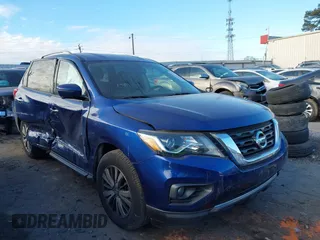 2020 Nissan Pathfinder SL with VIN 5N1DR2CN0LC578639, listed as a IAAI auction lot 41640318 with 86,227 mi miles. Bid and sale history available at carsss.com. Image 1.