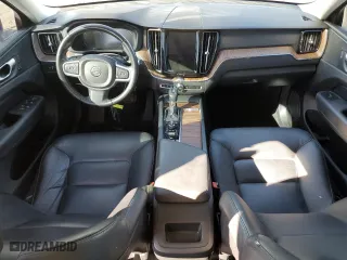 2021 Volvo XC60 Momentum with VIN YV4102DK1M1782821, listed as a Copart auction lot 80443304 with 67,125 mi miles and Non Repairable. Bid and sale history available at carsss.com. Image 8.