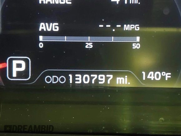 2014 Kia Cadenza Premium with VIN KNALN4D76E5137996, listed as a IAAI auction lot 41399665 with 130,797 mi miles. Bid and sale history available at carsss.com. Image 15.