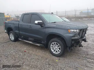 2019 Chevrolet Silverado 1500 LT with VIN 1GCRYDEDXKZ359924, listed as a IAAI auction lot 41463919 with 66,326 mi miles. Bid and sale history available at carsss.com. Image 1.