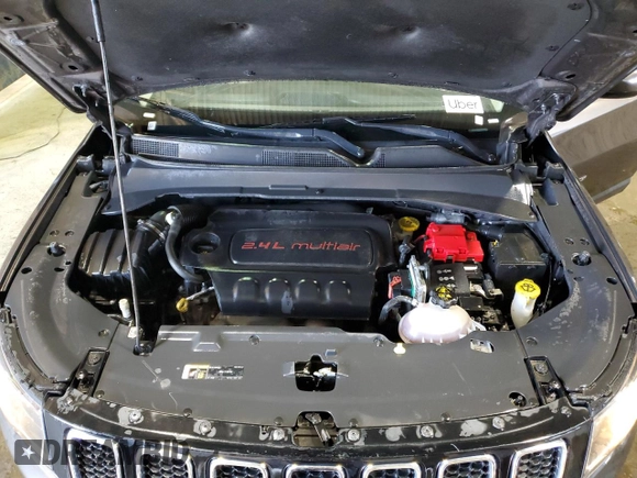 2020 Jeep Compass Latitude with VIN 3C4NJDBB9LT117513, listed as a Copart auction lot 52425945 with 111,824 mi miles and Clean Title. Bid and sale history available at carsss.com. Image 12.