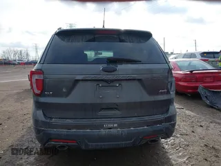 2018 Ford Explorer XLT z VIN 1FM5K8D87JGA91433, wystawiony jako IAAI lot #41038180 z przebiegiem 125 351 mil mil oraz . Historia ofert i sprzedaży dostępna na DreamBid. Obrazek 17.
