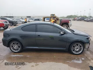 2006 Scion tC z VIN JTKDE167160072405, wystawiony jako IAAI lot #41861950 z przebiegiem 292 742 mil mil oraz . Historia ofert i sprzedaży dostępna na DreamBid. Obrazek 14.
