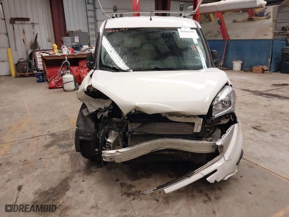 2019 Ram ProMaster City Cargo Van Tradesman SLT with VIN ZFBHRFBB2K6N02084, listed as a IAAI auction lot 41666797 with 84,146 mi miles. Bid and sale history available at carsss.com. Image 12.
