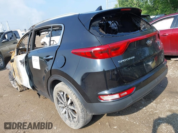 2017 Kia Sportage EX z VIN KNDPN3AC0H7226889, wystawiony jako IAAI lot #42372231 z przebiegiem 125 000 mil mil oraz . Historia ofert i sprzedaży dostępna na DreamBid. Obrazek 3.