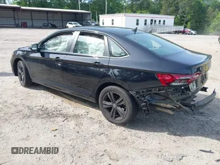 2024 Volkswagen Jetta SE with VIN 3VW7M7BU1RM063918, listed as a IAAI auction lot 42233127 with 12,903 mi miles and . Bid and sale history available at DreamBid. Image 3.