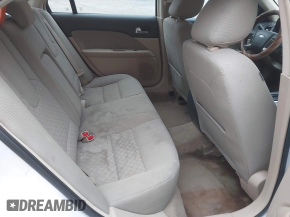 2011 Ford Fusion SE with VIN 3FAHP0HA4BR200111, listed as a IAAI auction lot 41843044 with 163,784 mi miles. Bid and sale history available at carsss.com. Image 8.