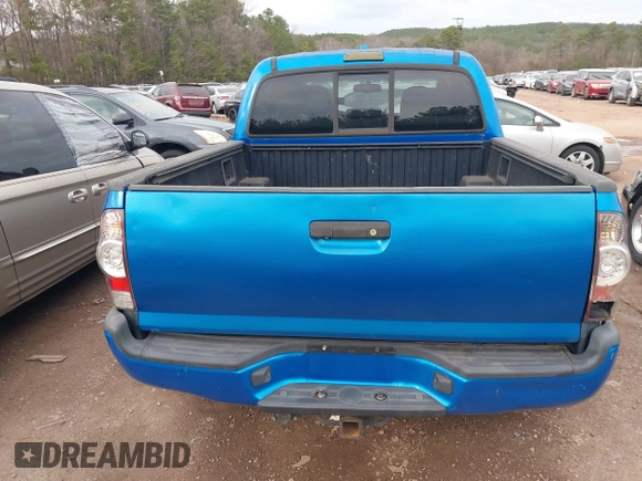 2009 Toyota Tacoma PreRunner with VIN 3TMJU62N89M086883, listed as a IAAI auction lot 41451470 with 226,002 mi miles. Bid and sale history available at carsss.com. Image 16.