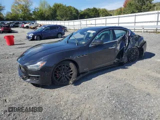 2018 Maserati Ghibli S Q4 GranLusso with VIN ZAM57YTL6J1278589, listed as a Copart auction lot 74732274 with 84,979 mi miles and Salvage Title. Bid and sale history available at carsss.com. Image 1.