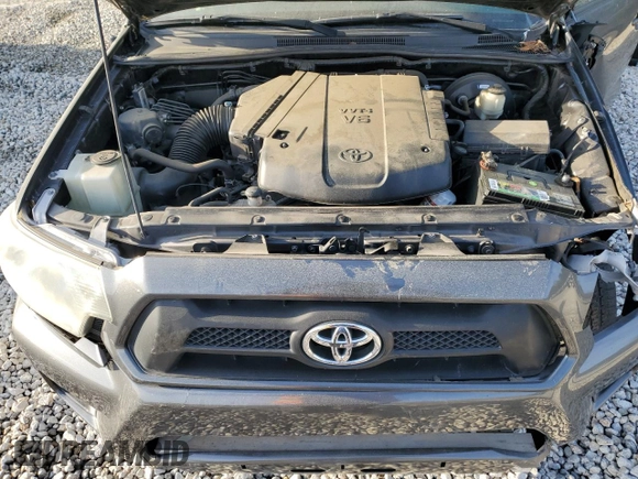 2015 Toyota Tacoma PreRunner with VIN 3TMJU4GN5FM180924, listed as a Copart auction lot 50864315 with 176,562 mi miles and Salvage title. Bid and sale history available at DreamBid. Image 12.