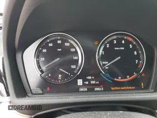 2022 BMW X2 sDrive28i with VIN WBXYH9C0XN5T46405, listed as a Copart auction lot 70291554 with 28,035 mi miles and Salvage Title. Bid and sale history available at carsss.com. Image 9.