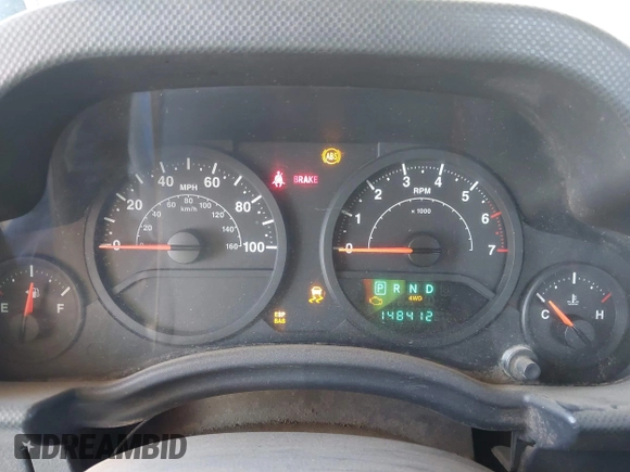 2007 Jeep Wrangler X with VIN 1J4FA24137L128418, listed as a IAAI auction lot 42317921 with 148,412 mi miles and . Bid and sale history available at DreamBid. Image 7.