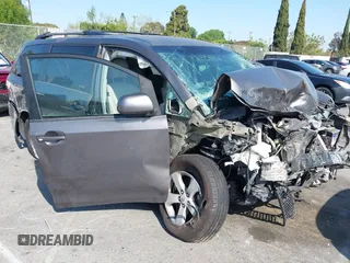 2011 Toyota Sienna LE AAS with VIN 5TDKK3DC5BS038106, listed as a IAAI auction lot 41976093 with 286,001 mi miles and . Bid and sale history available at DreamBid. Image 1.