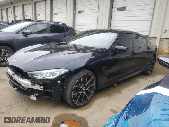 2022 BMW 8 Series M850i z VIN WBAGV8C03NCJ36975, wystawiony jako Copart lot #44008505 z przebiegiem 16 631 mil mil oraz Szkoda całkowita • Salvage title. Historia ofert i sprzedaży dostępna na DreamBid. Obrazek 1.