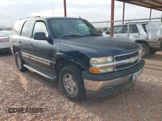 2005 Chevrolet Tahoe LS with VIN 1GNEC13V65R195249, listed as a IAAI auction lot 41940268 with 177,642 mi miles. Bid and sale history available at carsss.com. Image 1.