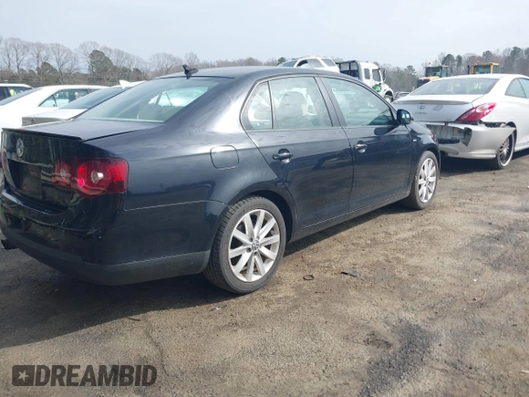 2010 Volkswagen Jetta Wolfsburg Edition с VIN 3VWRJ7AJ2AM159649, выставлен на аукционе IAAI как лот 41734701 с пробегом 144 214 миль миль и . История ставок и продаж доступна на DreamBid. Изображение 4.