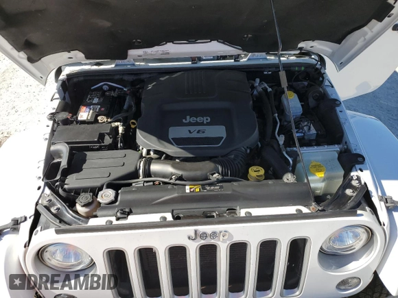 2018 Jeep Wrangler JK Unlimited Sahara with VIN 1C4HJWEG0JL929209, listed as a Copart auction lot 82971914 with 97,812 mi miles and Non Repairable. Bid and sale history available at carsss.com. Image 11.