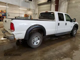 2005 Ford F-350 XL z VIN 1FTWW31P25EC64594, wystawiony jako Copart lot #61291725 z przebiegiem 209 965 mil mil oraz Czysty tytuł • Clean title. Historia ofert i sprzedaży dostępna na DreamBid. Obrazek 3.