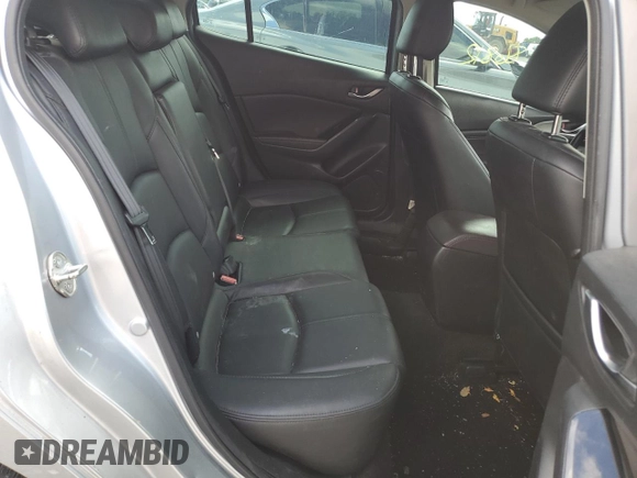 2018 Mazda 3 Touring z VIN 3MZBN1L30JM164074, wystawiony jako Copart lot #56741745 z przebiegiem 86 812 mil mil oraz Szkoda całkowita • Salvage title. Historia ofert i sprzedaży dostępna na DreamBid. Obrazek 10.