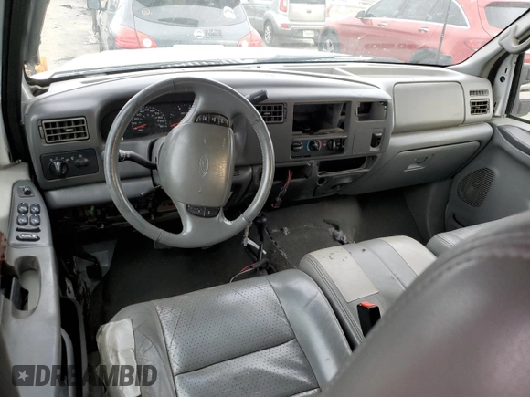 2002 Ford F-350 XL z VIN 1FTWW33F92EC03095, wystawiony jako Copart lot #42769205 z przebiegiem Nie podano mil oraz Szkoda całkowita • Salvage title. Historia ofert i sprzedaży dostępna na DreamBid. Obrazek 8.