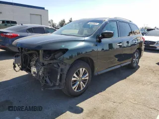 2019 Nissan Pathfinder SV with VIN 5N1DR2MM4KC586120, listed as a Copart auction lot 46533925 with 165,234 mi miles and Salvage Title. Bid and sale history available at carsss.com. Image 1.