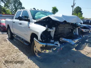 2021 Ram 2500 Tradesman с VIN 3C6UR5CJ9MG641813, выставлен на аукционе IAAI как лот 42203699 с пробегом 50 890 миль миль и . История ставок и продаж доступна на DreamBid. Изображение 1.