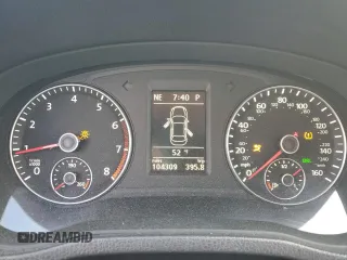 2012 Volkswagen Passat SE z VIN 1VWBH7A31CC108162, wystawiony jako Copart lot #49001885 z przebiegiem 104 309 mil mil oraz Szkoda całkowita • Salvage title. Historia ofert i sprzedaży dostępna na DreamBid. Obrazek 9.