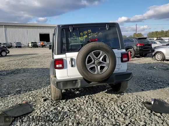 2022 Jeep Wrangler Unlimited Sport S with VIN 1C4HJXDG3NW249168, listed as a Copart auction lot 82494984 with 36,795 mi miles and Salvage Title. Bid and sale history available at carsss.com. Image 12.