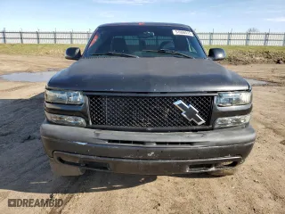 2000 Chevrolet Silverado 1500 LS with VIN 2GCEK19T3Y1230277, listed as a Copart auction lot 51066515 with 131,797 mi miles and Clean Title. Bid and sale history available at carsss.com. Image 5.