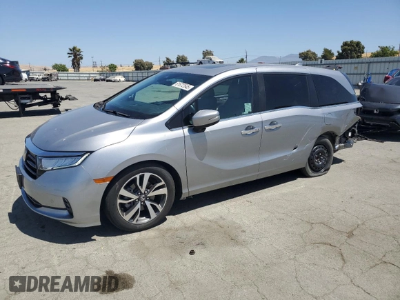 2023 Honda Odyssey Touring with VIN 5FNRL6H86PB043474, listed as a Copart auction lot 61672545 with 39,176 mi miles and Salvage title. Bid and sale history available at DreamBid. Image 1.