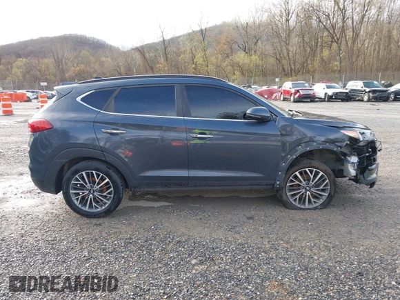 2019 Hyundai Tucson Ultimate with VIN KM8J3CAL6KU042315, listed as a IAAI auction lot 41924215 with 105,333 mi miles. Bid and sale history available at carsss.com. Image 13.