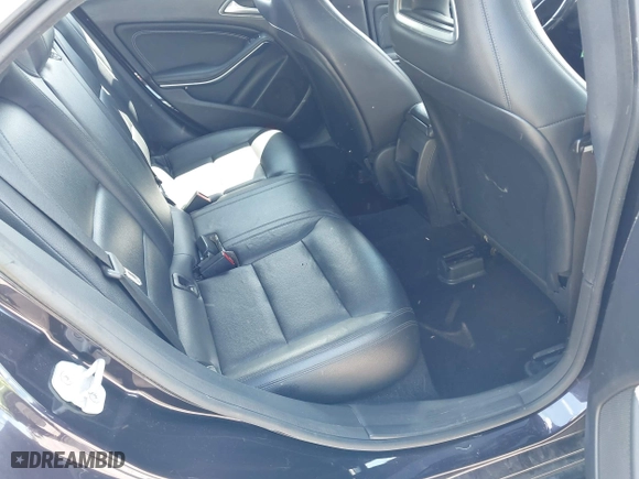 2014 Mercedes-Benz CLA-Class CLA 250 with VIN WDDSJ4EB4EN065876, listed as a IAAI auction lot 42029714 with 172,898 mi miles. Bid and sale history available at carsss.com. Image 8.