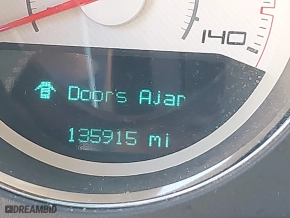 2013 Dodge Challenger SXT with VIN 2C3CDYAG5DH562557, listed as a IAAI auction lot 41694697 with 135,915 mi miles. Bid and sale history available at carsss.com. Image 7.