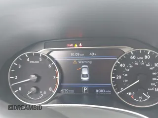 2025 Nissan Altima SV z VIN 1N4BL4DV0SN366601, wystawiony jako IAAI lot #42405749 z przebiegiem 4 790 mil mil oraz . Historia ofert i sprzedaży dostępna na DreamBid. Obrazek 7.