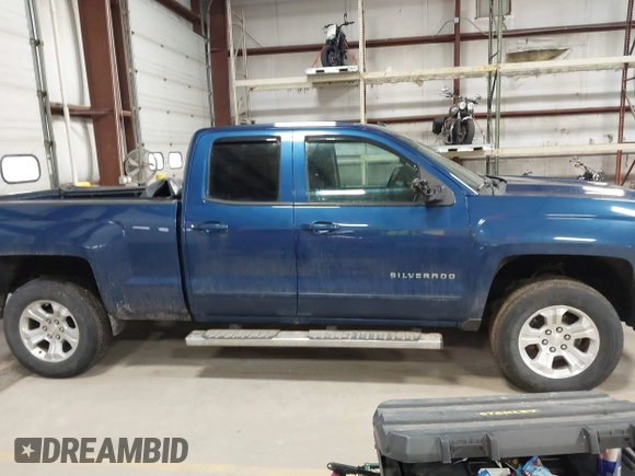 2016 Chevrolet Silverado 1500 LT with VIN 1GCVKREC9GZ274343, listed as a IAAI auction lot 41681954 with 160,218 mi miles. Bid and sale history available at carsss.com. Image 14.