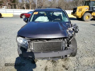 2016 Jeep Compass Latitude z VIN 1C4NJCEA8GD620068, wystawiony jako Copart lot #52725665 z przebiegiem Nie podano mil oraz Szkoda całkowita • Salvage title. Historia ofert i sprzedaży dostępna na DreamBid. Obrazek 5.