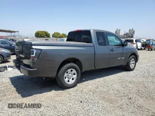 2005 Nissan Titan SE with VIN 1N6AA06AX5N555112, listed as a Copart auction lot 60567975 with 289,585 mi miles and Clean title. Bid and sale history available at DreamBid. Image 3.