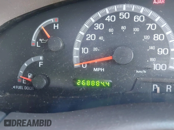 1999 Ford F-150 XL with VIN 1FTRX17L3XNC30010, listed as a IAAI auction lot 41632812 with 268,884 mi miles. Bid and sale history available at carsss.com. Image 15.