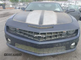 2011 Chevrolet Camaro 1LT z VIN 2G1FF1ED6B9161612, wystawiony jako IAAI lot #41945947 z przebiegiem 135 956 mil mil oraz . Historia ofert i sprzedaży dostępna na DreamBid. Obrazek 6.