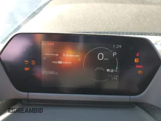 2023 Toyota bZ4X XLE z VIN JTMAAAAA8PA029197, wystawiony jako Copart lot #89393245 z przebiegiem 31 280 mil mil oraz Szkoda całkowita • Salvage title. Historia ofert i sprzedaży dostępna na DreamBid. Obrazek 9.