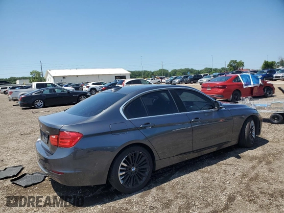 2013 BMW 3 Series 328i xDrive с VIN WBA3B3C52DF542149, выставлен на аукционе Copart как лот 60436945 с пробегом 151 798 миль миль и Списание • Salvage title. История ставок и продаж доступна на DreamBid. Изображение 3.