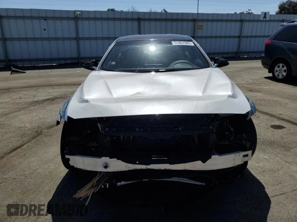 2015 BMW M4 with VIN WBS3R9C52FK334020, listed as a Copart auction lot 51867985 with 95,369 mi miles and Salvage title. Bid and sale history available at DreamBid. Image 5.