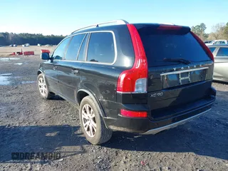 2013 Volvo XC90 Premier Plus z VIN YV4952CY6D1661471, wystawiony jako IAAI lot #41776333 z przebiegiem 264 937 mil mil oraz . Historia ofert i sprzedaży dostępna na DreamBid. Obrazek 3.