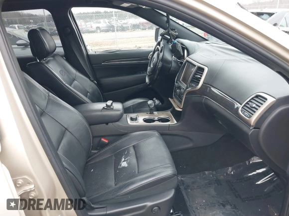 2015 Jeep Grand Cherokee Overland with VIN 1C4RJFCG5FC928085, listed as a IAAI auction lot 41540870 with 93,846 mi miles. Bid and sale history available at carsss.com. Image 5.