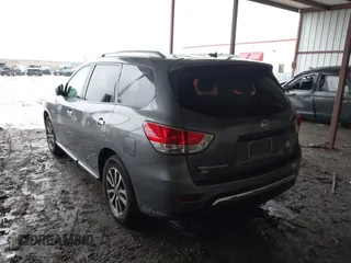 2015 Nissan Pathfinder SV с VIN 5N1AR2MM2FC652995, выставлен на аукционе IAAI как лот 42193890 с пробегом 159 612 миль миль и . История ставок и продаж доступна на DreamBid. Изображение 3.
