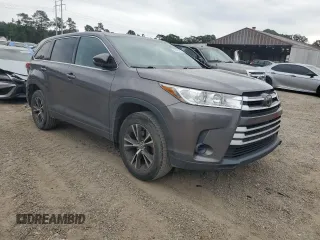 2018 Toyota Highlander LE with VIN 5TDZARFHXJS035987, listed as a Copart auction lot 57495055 with 125,642 mi miles and Salvage title. Bid and sale history available at DreamBid. Image 4.